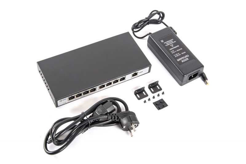 SKAT PoE-8E-1E PoE Plus switch, power 120W, ports: 8-Ethernet, 1-Uplink