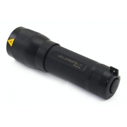 Фонарь ручной Led Lenser L7 черный лам.:светодиод. 100lx AAAx3 (7058)