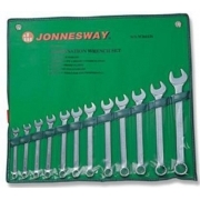 Набор комбинированных ключей 10-32мм, 12 предметов Jonnesway W26112SA