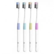 Набор зубных щеток DR.BEI Bass Toothbrush Classic with 1 Travel Package (4 Pieces) (Xiaomi Version)