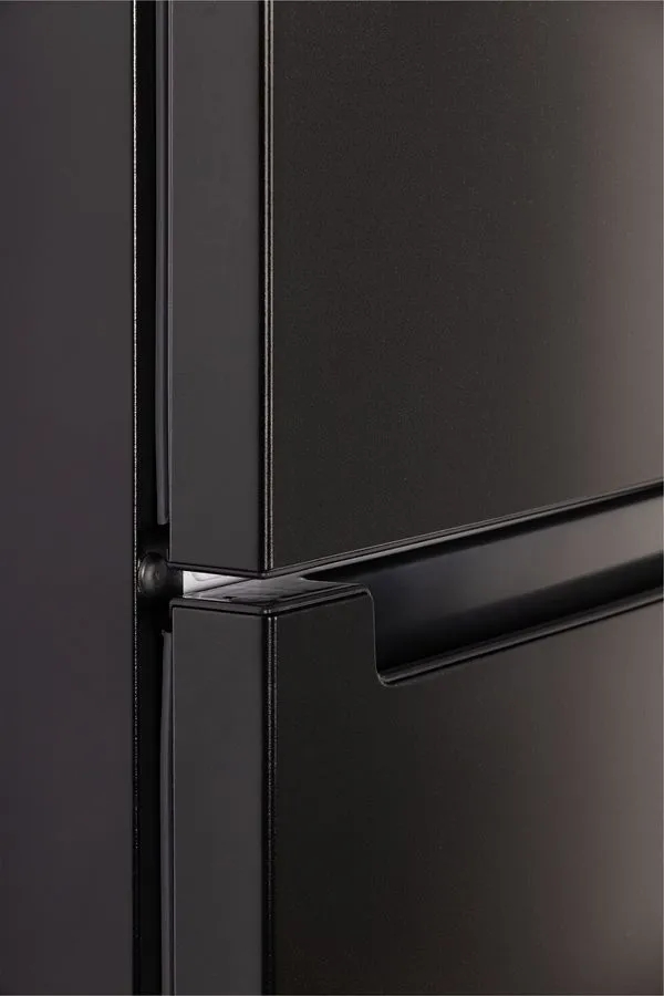 Холодильник Nordfrost NRB 122 B черный, двухкамерный (318709)