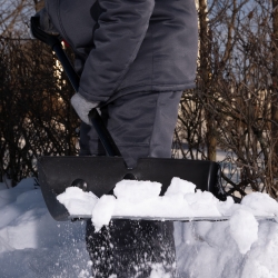 Лопата для уборки снега пластиковая, 490х325х1380 мм, стальной черенок, Palisad