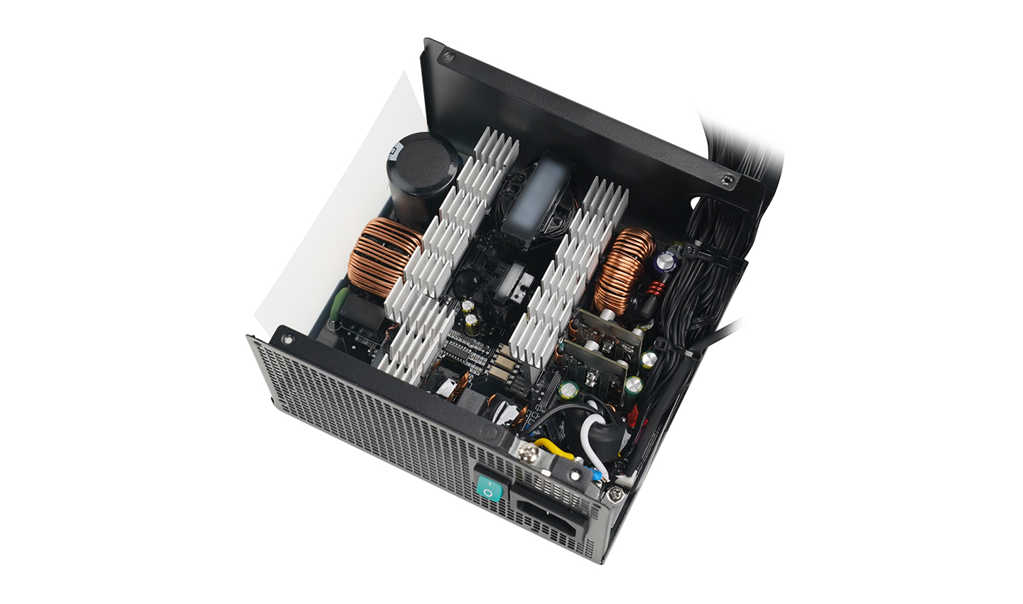 Блок питания Deepcool PL550D (ATX 3.0, 550W, PWM 120mm fan, Active PFC+DC to DC, 80+ BRONZE) RET