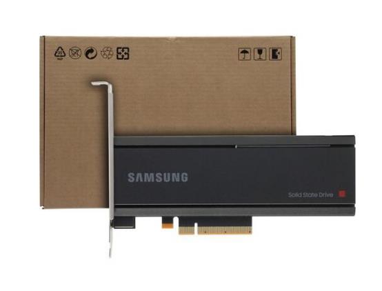 SSD SAMSUNG 6.4TB Наличие PCIE Тип флэш-памяти 3D NAND Скорость записи 3800 Мб/сек. Скорость чтения 8000 Мб/сек. Форм-фактор Half-Height, Half-Length MZPLJ6T4HALA-00007