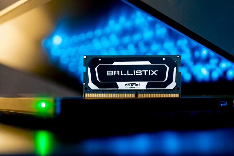 Оперативная память SO-DIMM Crucial Ballistix Black DDR4 16Gb (2x8Gb) 2666Mhz (BL2K8G26C16S4B)