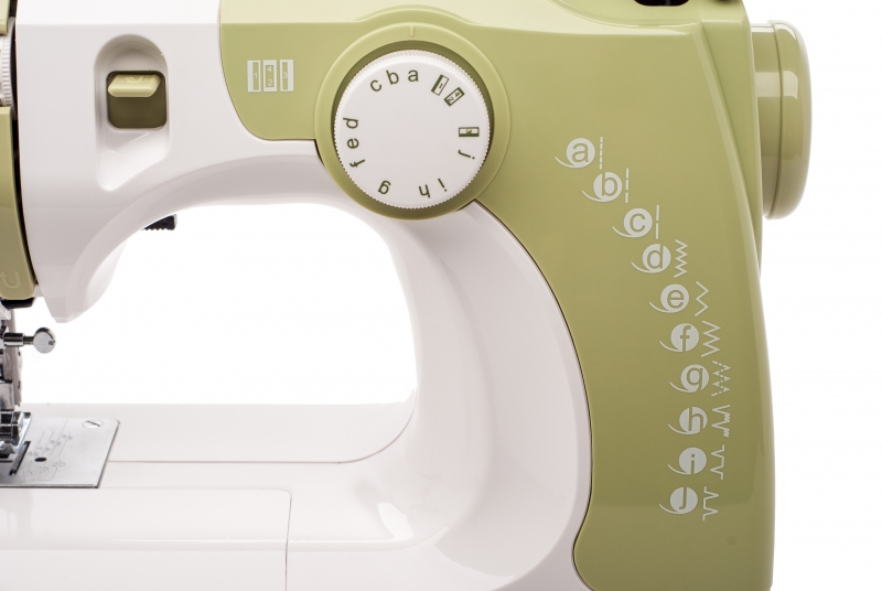 Швейная машина Comfort 14 белый/зеленый