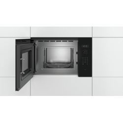 Микроволновая печь Bosch 800Вт черный/серебристый (BFL524MB0)